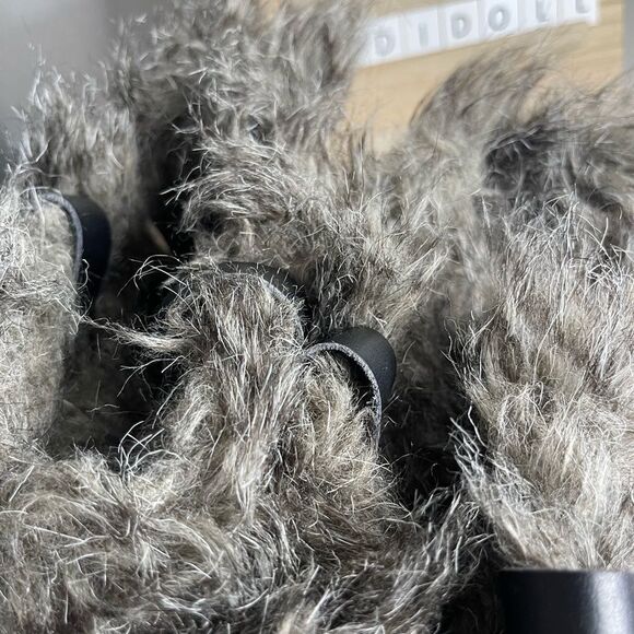 Sorel Women’s 8 Black Tofino II Lace Up Faux Fur Boots - Picture 6 of 8